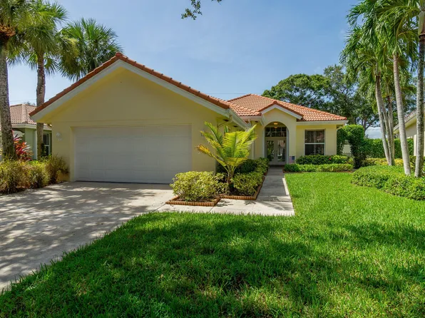208 Hampton Place, Jupiter, FL 33458