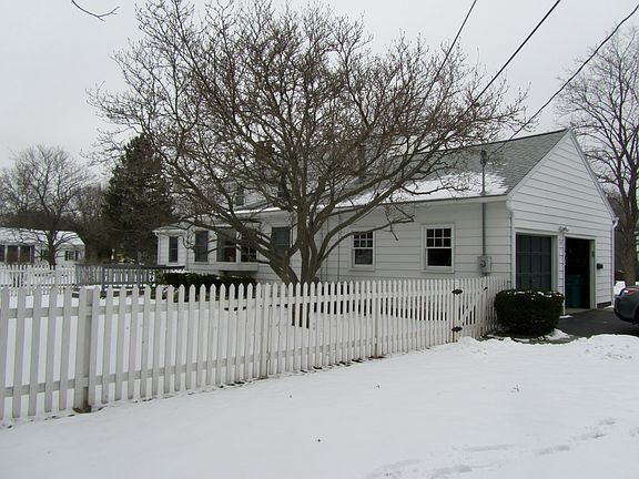 Idlewood side of house