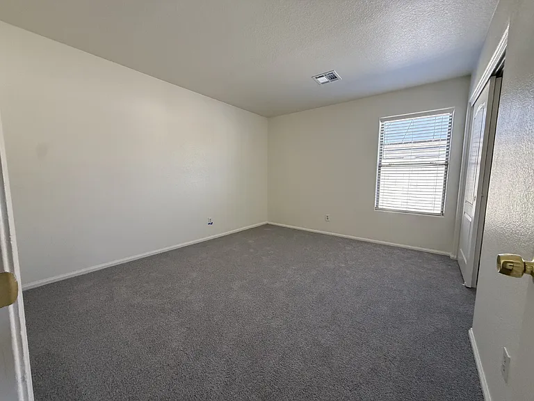9587 W Seldon Ln — Photo 29