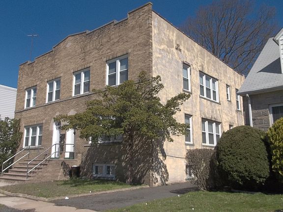 5th image of 42-44 Lindsley Pl