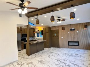 10785 Eureka Rd, Spring Valley, CA 91978