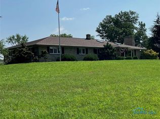 3550 Limerick Rd, Clyde, OH 43410