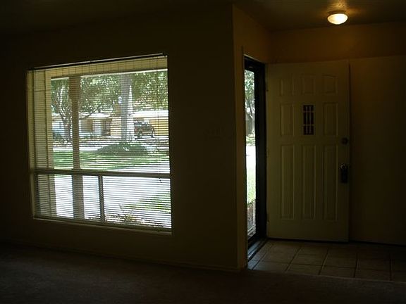 2nd image of 407 N 33rd St