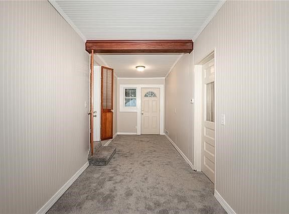 5th image of 8306 Ward Parkway Pl