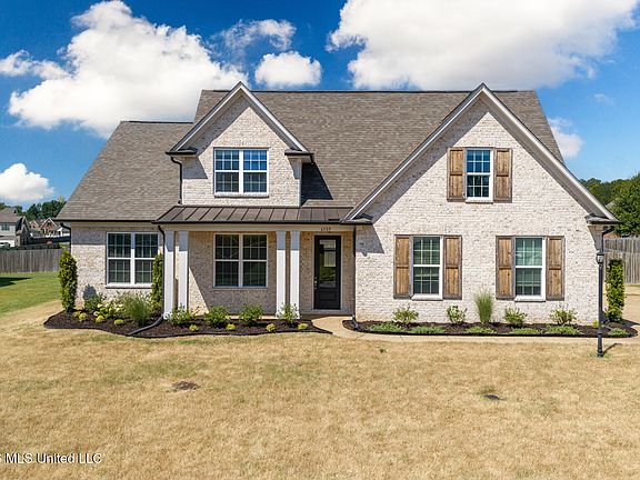 2nd image of 6509 S Briar Ln