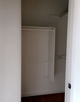 4th image of 1456 S Shenandoah St APT 301