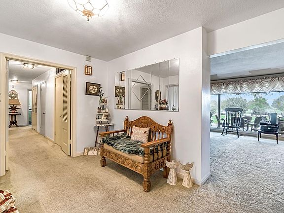 5th image of 22179 Avenue 21