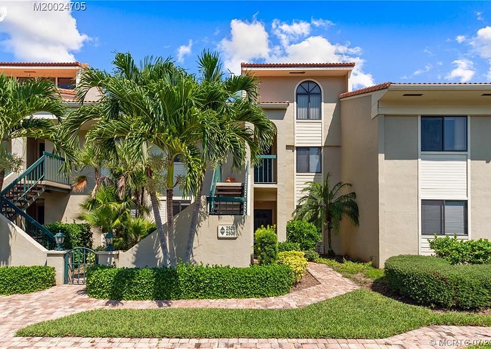 1st image of 2508 NW Seagrass Dr #4A