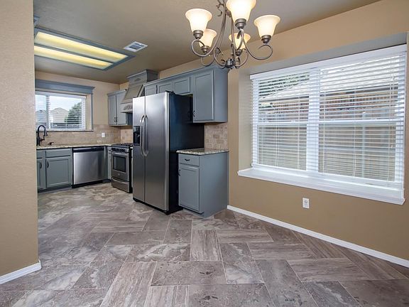 2nd image of 508 SW 151st St