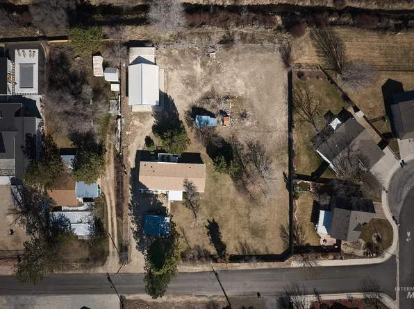 9680 W Utahna Rd, Boise, ID 83714