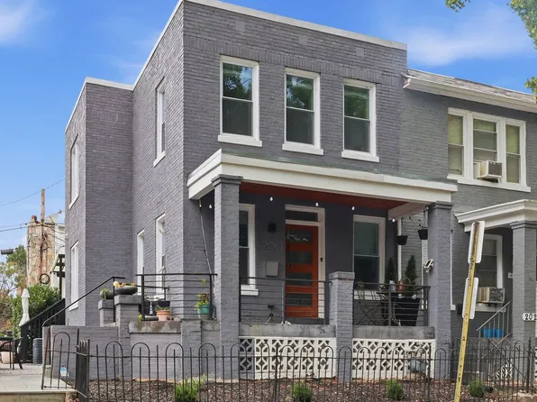 200 Cromwell Ter NE, Washington, DC 20002