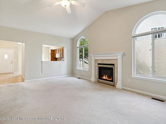 3rd image of 2968 Marfitt Rd
