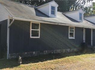 201 Irving Ave N APT B, Colonial Beach, VA 22443