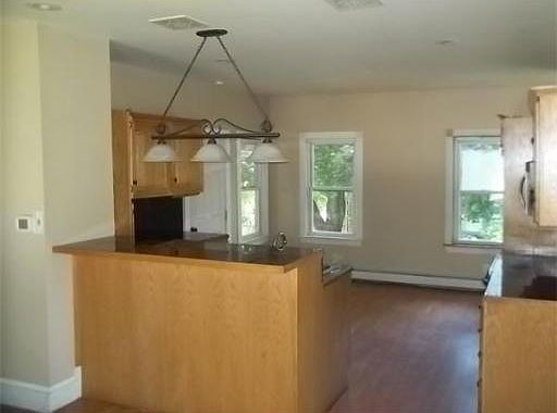 4th image of 802 South Ave