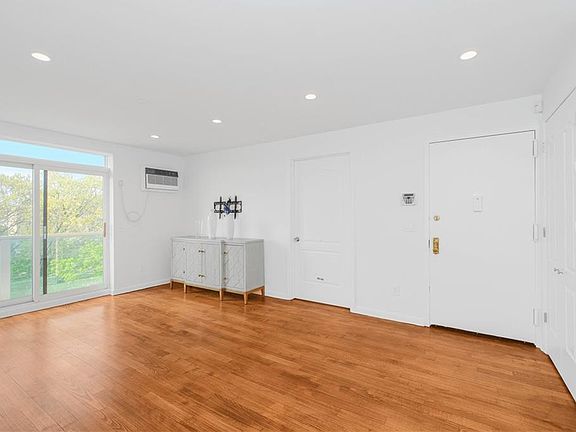 5th image of 3360 Shore Pkwy APT 6A