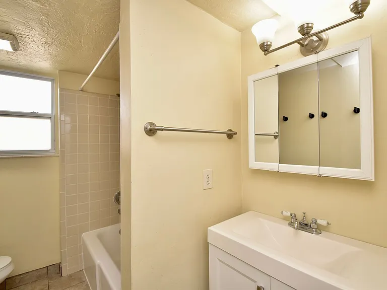 7211 S Ramanee Dr — Photo 9