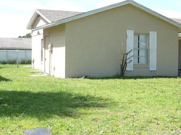 3rd image of 453 Ball Ct