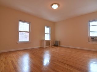 112 Jackson St #2A, Brooklyn, NY 11211
