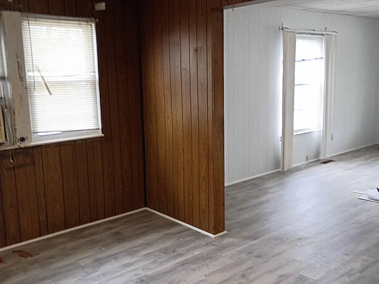 2215 Lincoln Ave — Photo 13