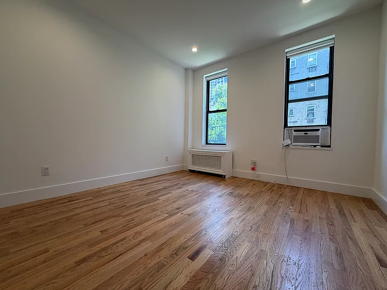 1603 York Ave #2A — Photo 3