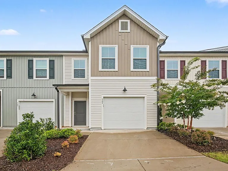 909 Falls Grove Trl — Photo 26