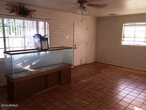 3rd image of 4653 N 30th Dr