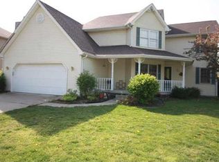 2443 Fairfax Dr, Columbus, IN 47203