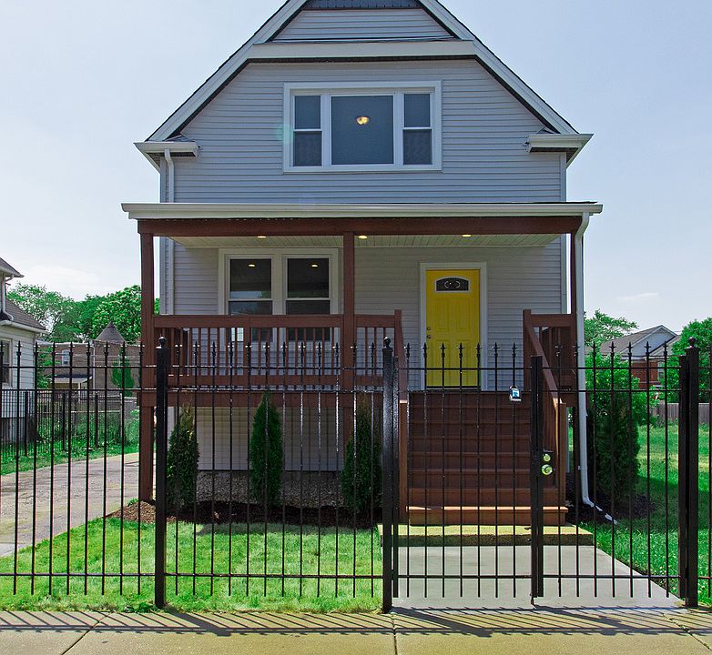 1st image of 228 N Laramie Ave