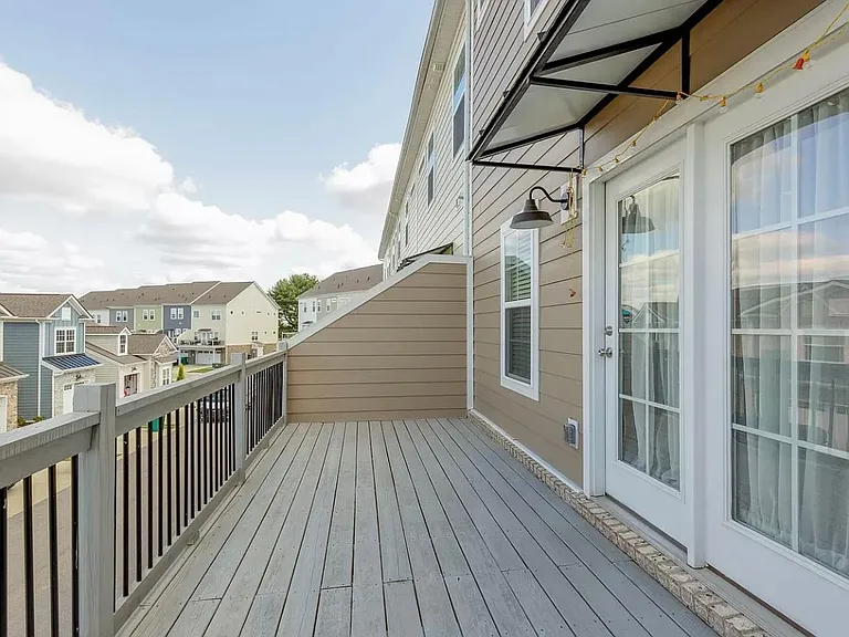 204 Kinsale Dr — Photo 31