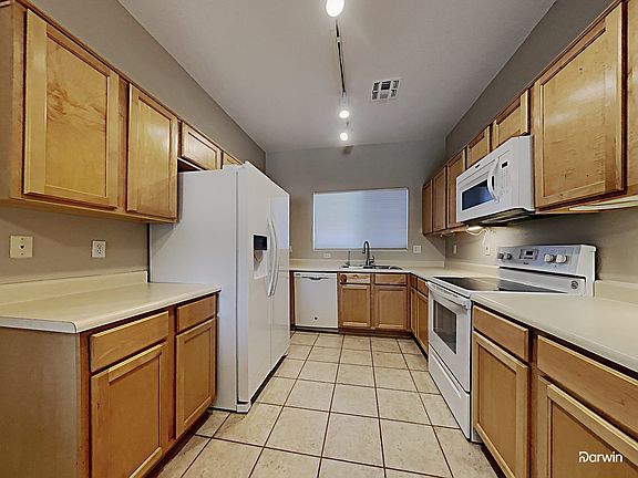2nd image of 9305 E Medina Ave