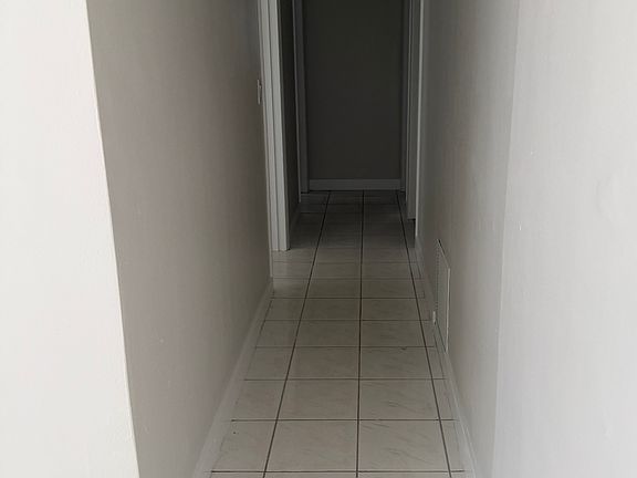 3rd image of 1430 W 37th St