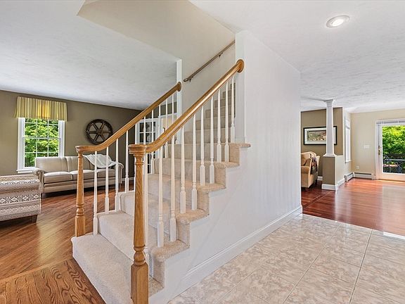 3rd image of 73 Carter Rd