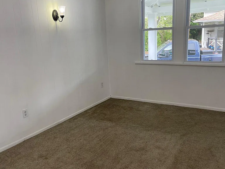 1108 Twaddell Dr — Photo 15