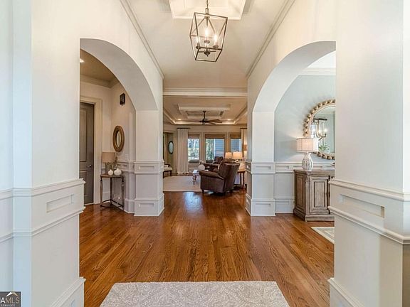 5th image of 411 Tralee Ct