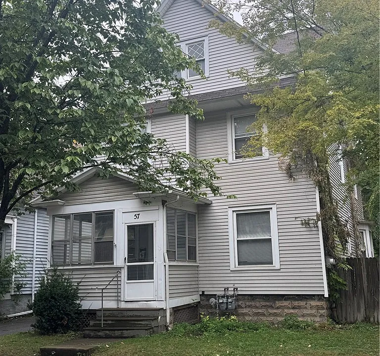 57 Ellison St
