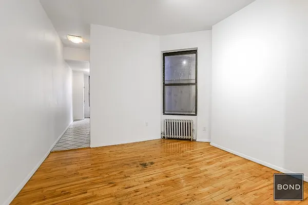 Rented by Bond New York | media 13