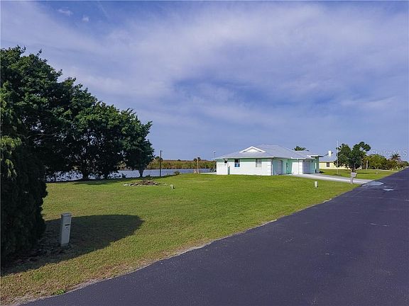 3rd image of 13580 Us Highway 441 SE