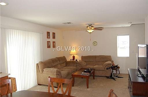 4th image of 4967 Blue Marlin Ave