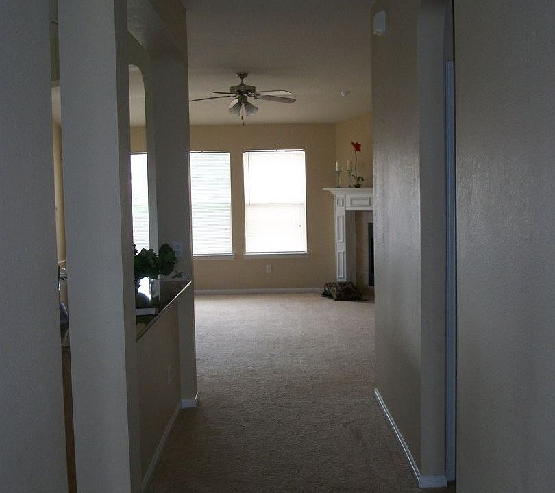 1st image of 605 Tundra Dr
