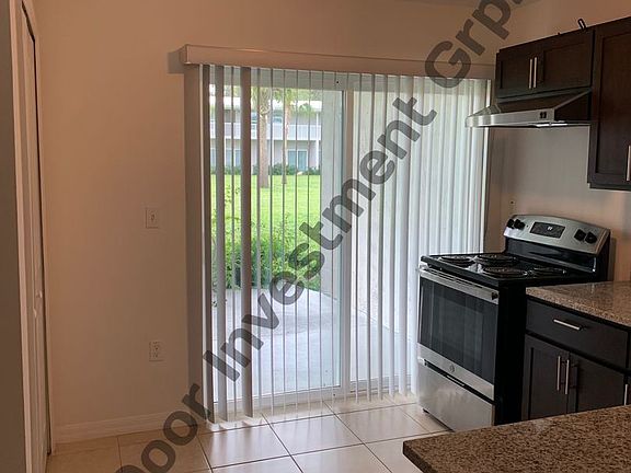 3rd image of 3810 S Washington Ave Unit 212