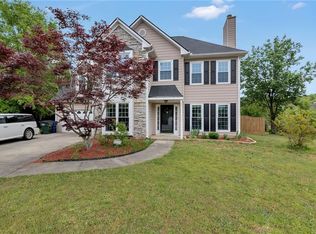 3513 Weaver Falls Ln, Loganville, GA 30052