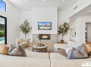 2300 S Calle Palo Fierro, Palm Springs, CA 92264