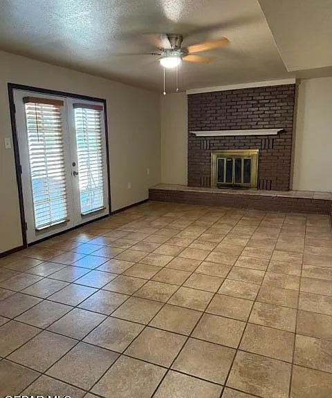 209 Mango Rd — Photo 4