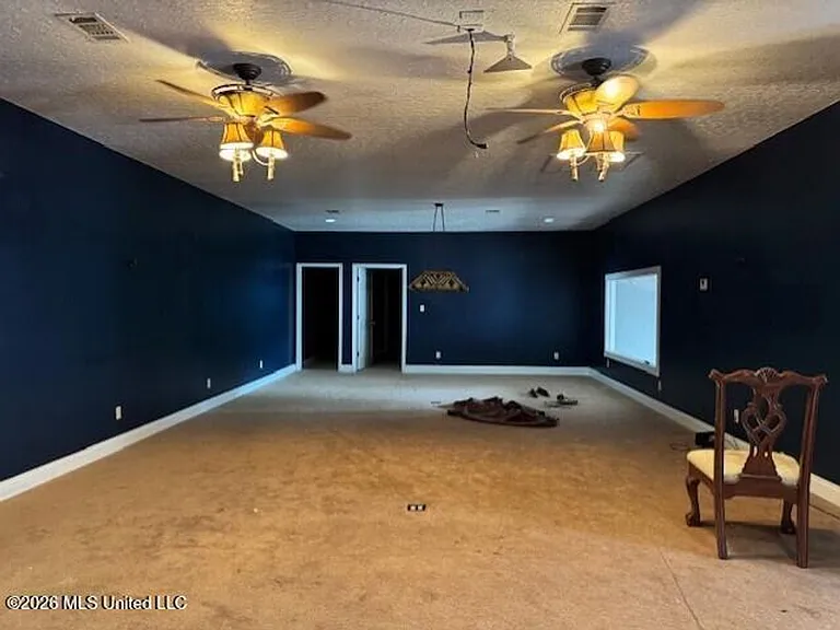 5300 Beardslee St — Photo 6