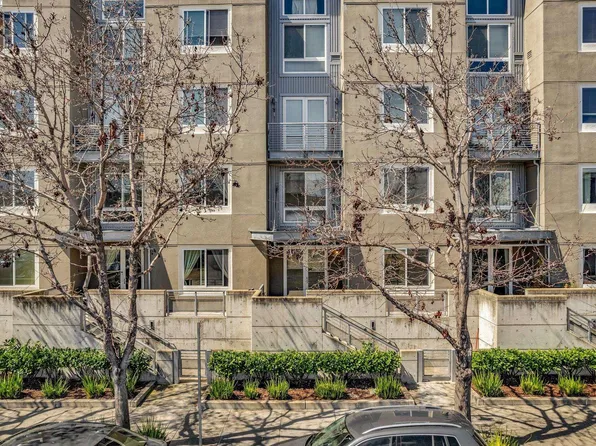 3090 Glascock St APT 122, Oakland, CA 94601