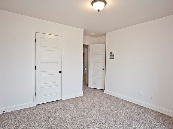 3rd image of 717 NW 63rd Ave