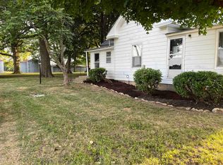 33511 E Truman Rd, Grain Valley, MO 64029