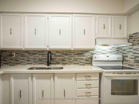 3rd image of 1338 York Mills Rd #1609