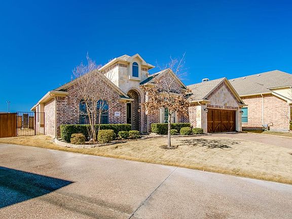 2nd image of 1201 Tuscany Dr