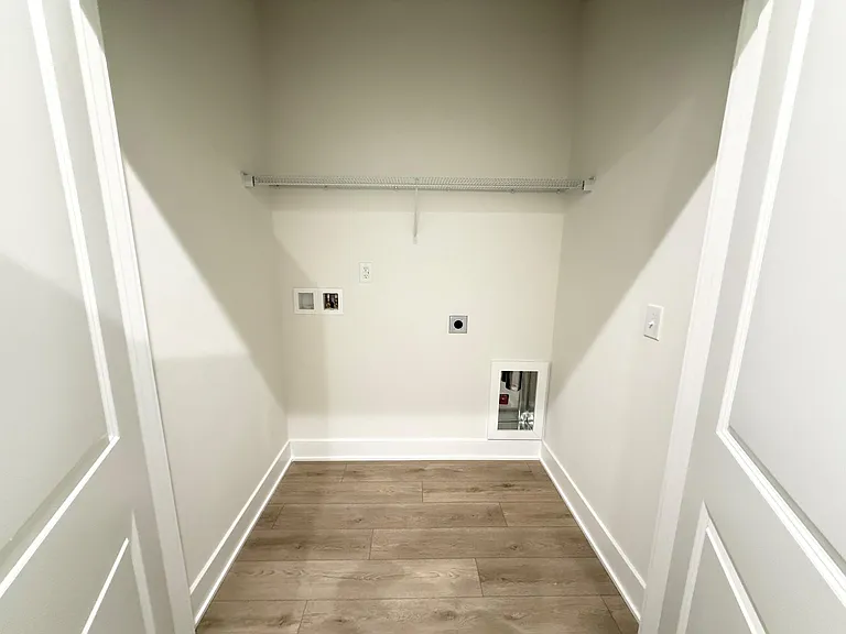 9715 Grant Ave — Photo 39
